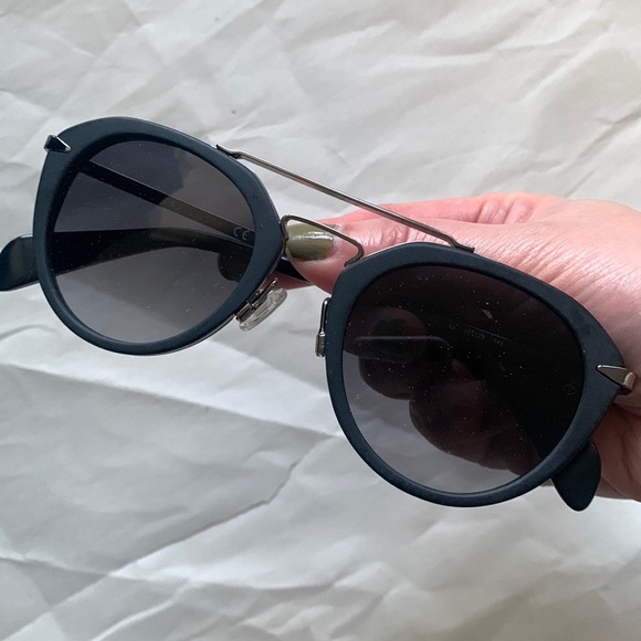Never worn Rag & Bone sunglasses - Picture 5 of 9